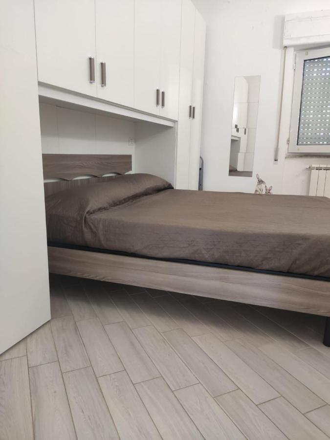 Casa Vacanze Fiumicino Bagian luar foto