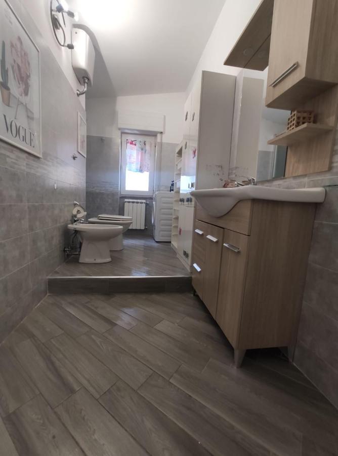 Casa Vacanze Fiumicino Bagian luar foto